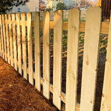 wood picket fence installation in Florida